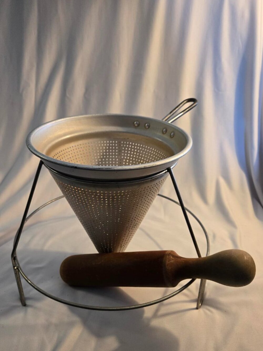 Vintage‎ Cone Sieve Pestle and Stand aluminum metal Juicer strainer Canning